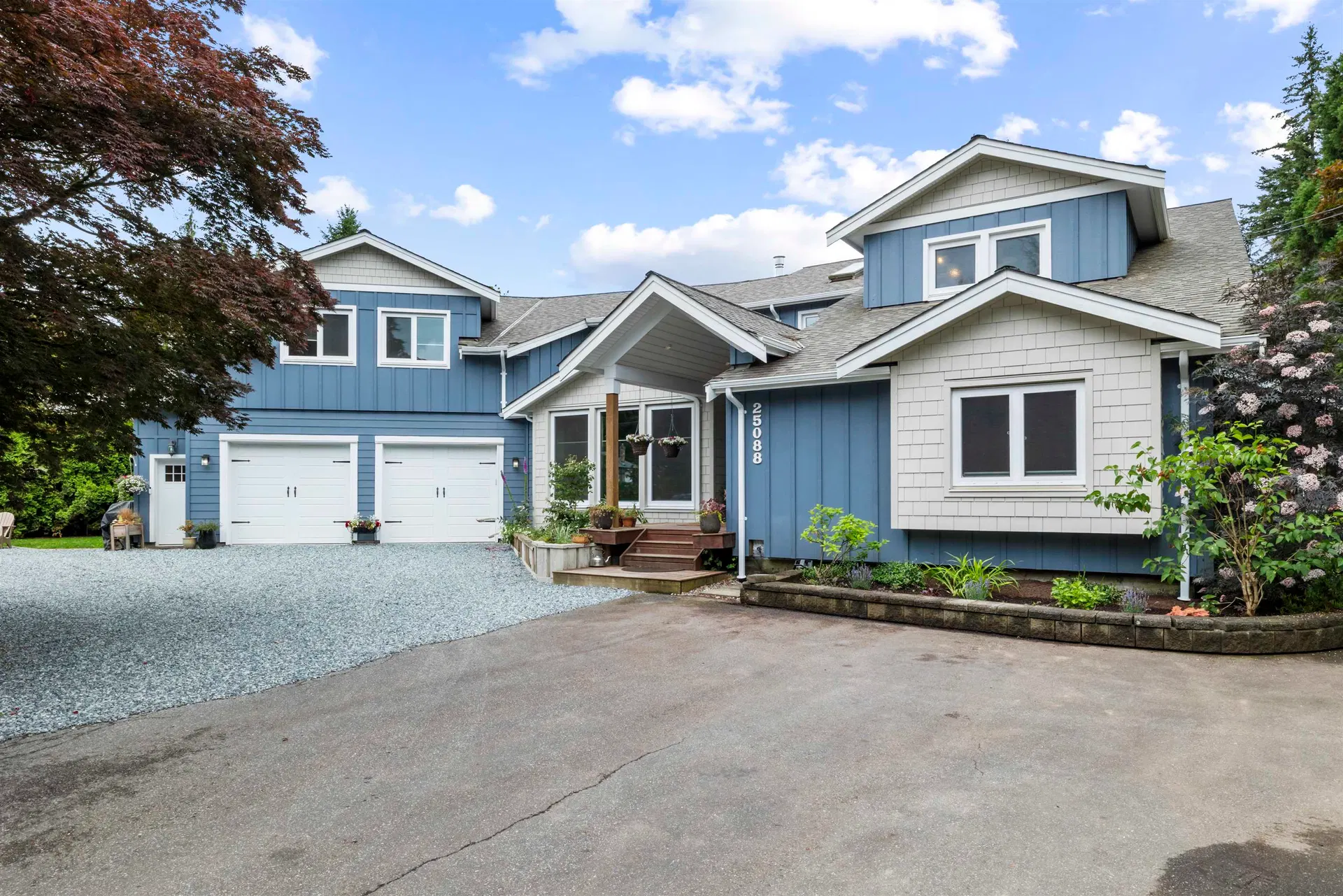 Photo 4 of 36 at 25088 59 Avenue