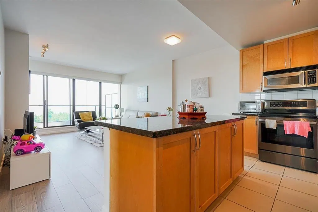 Photo 4 of 17 at #1101 – 6823 Station Hill Drive