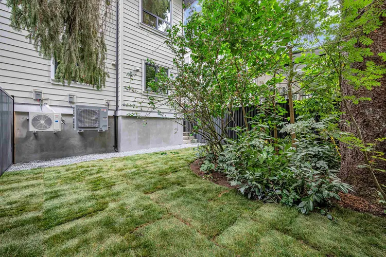 Photo 5 of 36 at 9657 161a Street