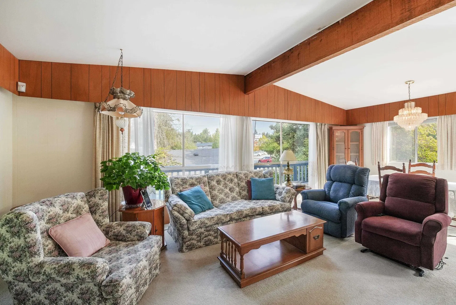 Photo 5 of 24 at 11669 228 Street