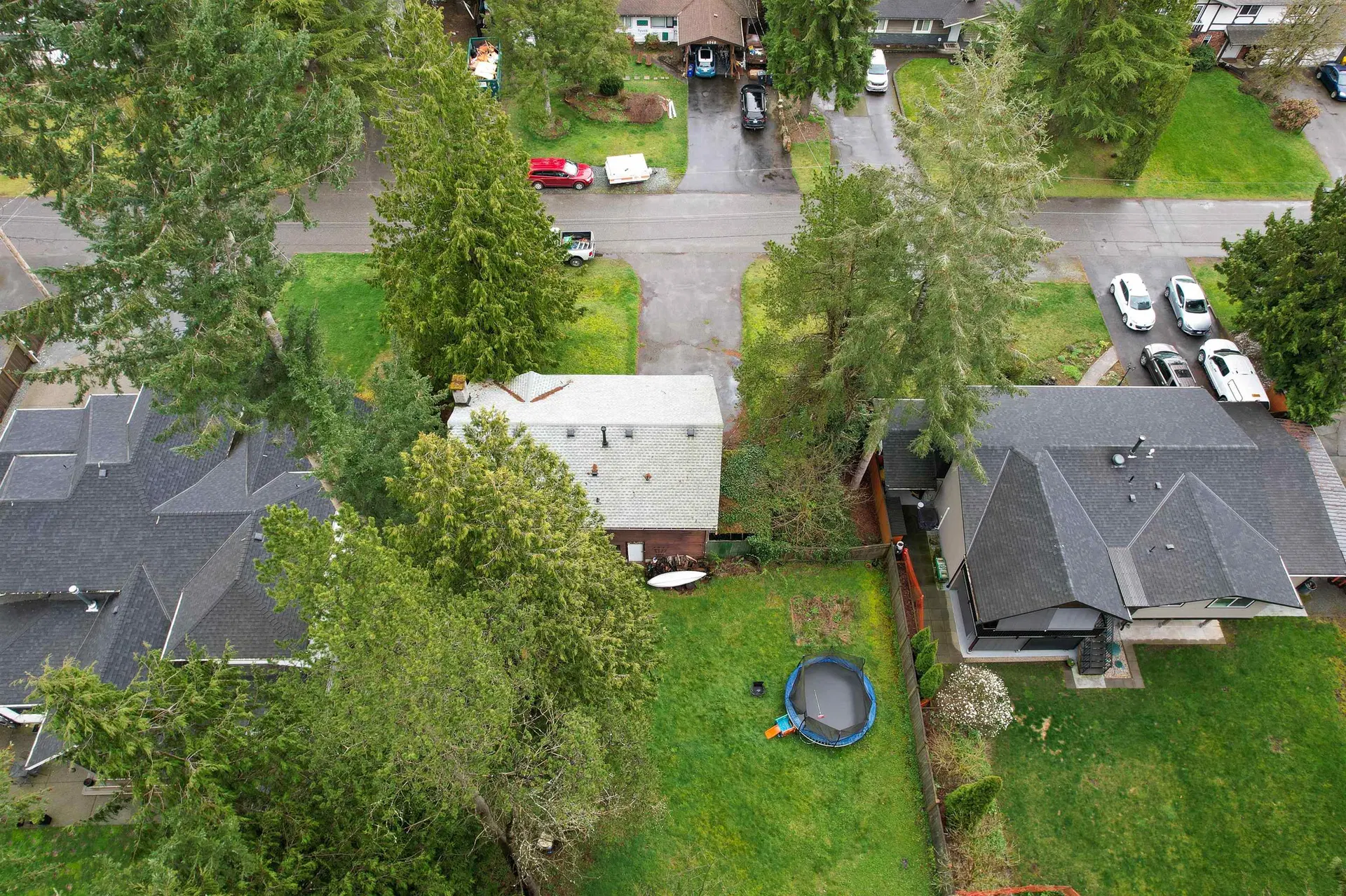 Photo 5 of 6 at 4047 204b Street