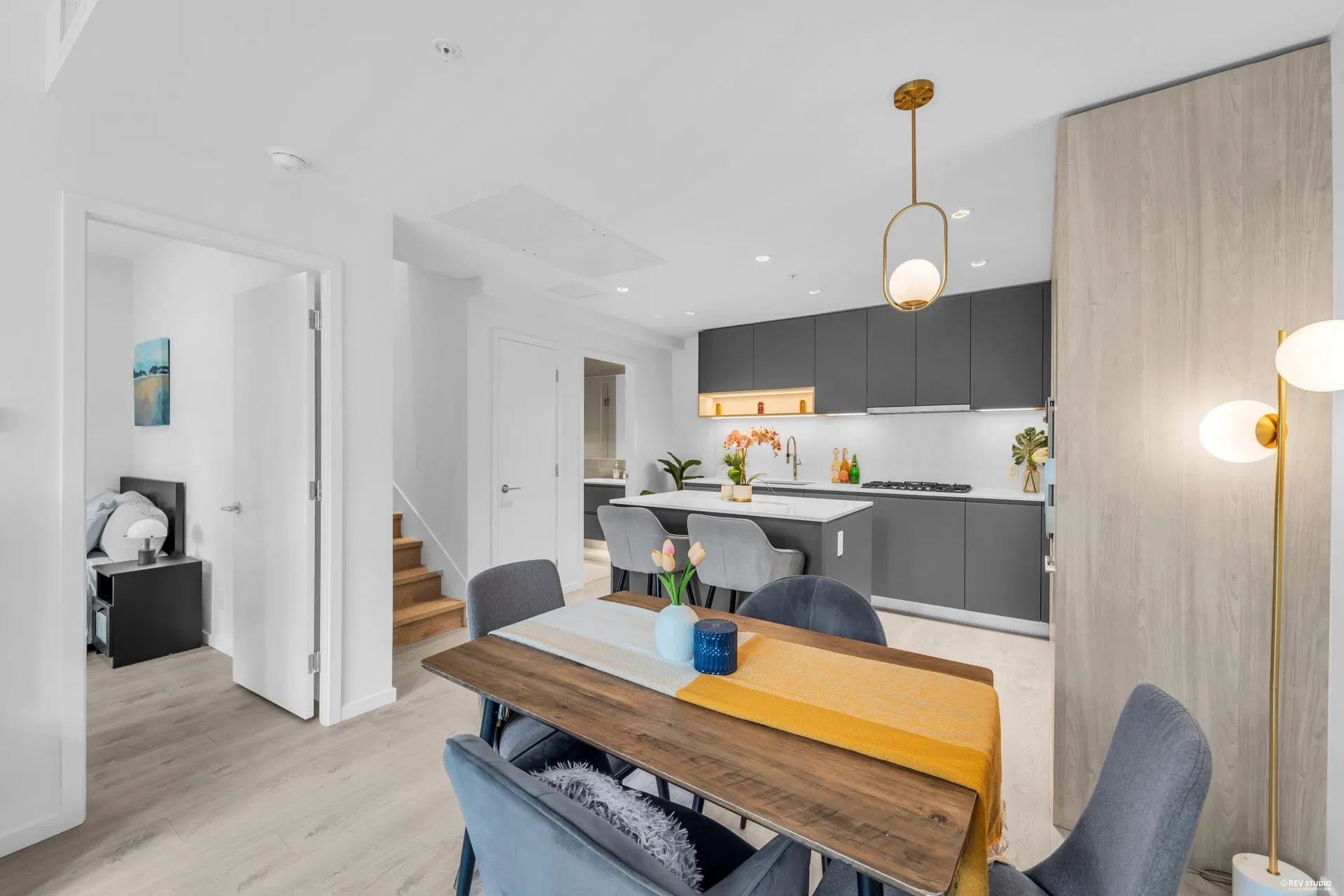 TH2 – 6788 Minoru Boulevard