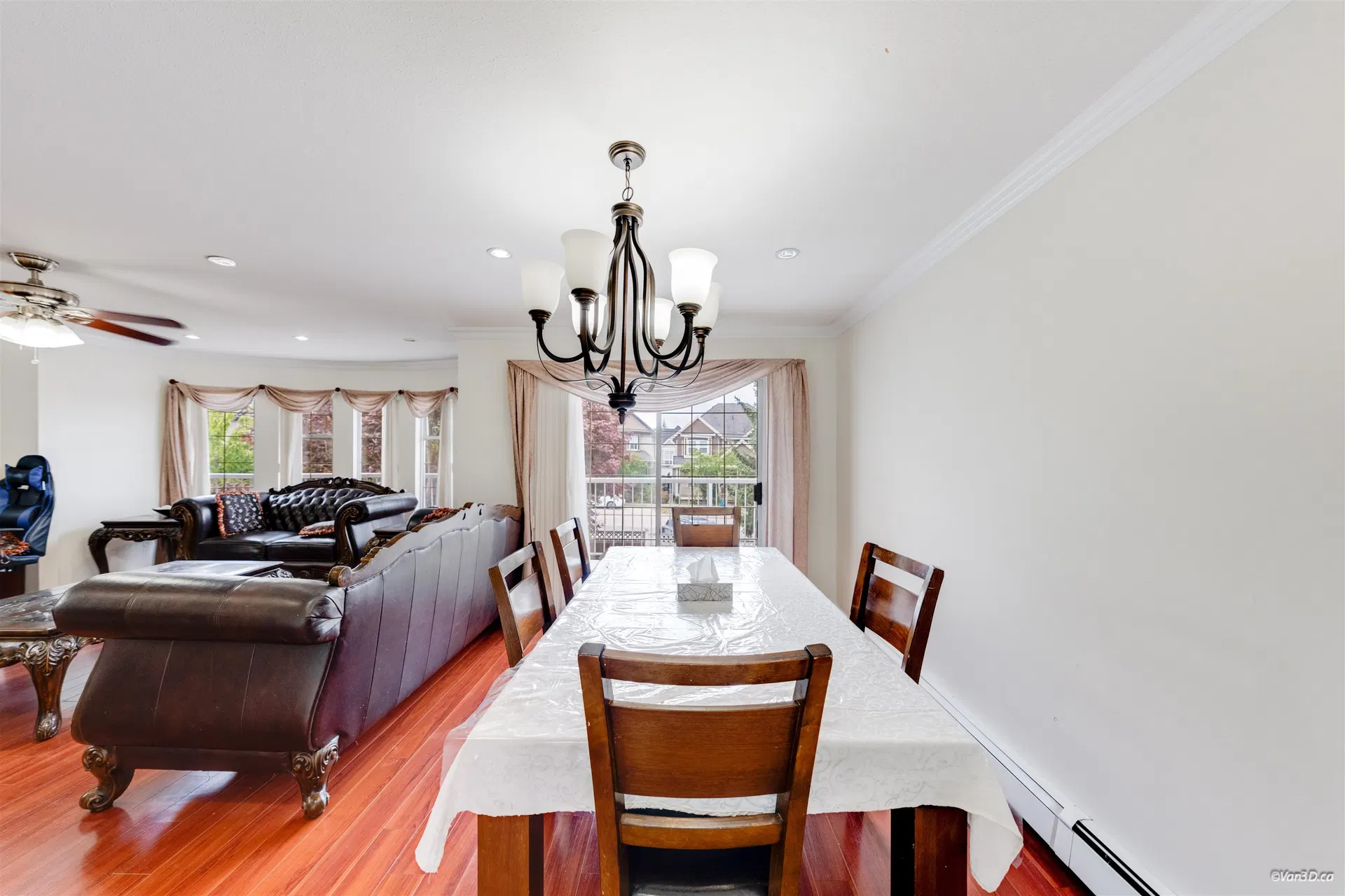 Photo 3 of 29 at 7069 144 Street
