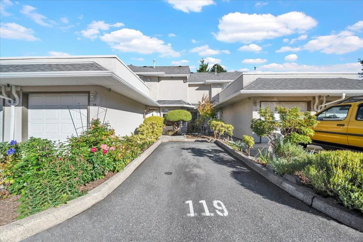 Photo 2 of 35 at #10 – 9926 151 Street