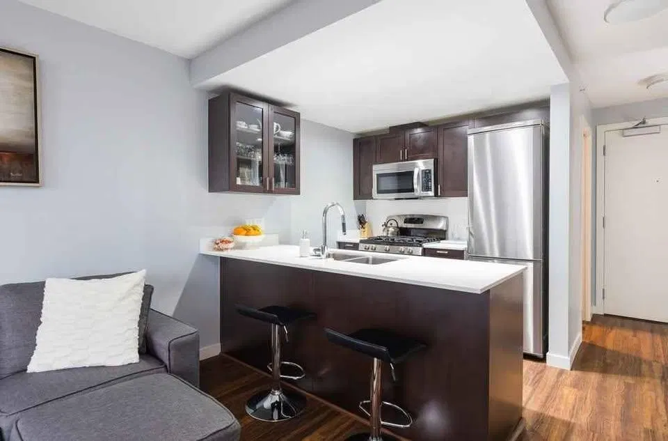 Photo 5 of 13 at #1103 – 4815 Eldorado Mews