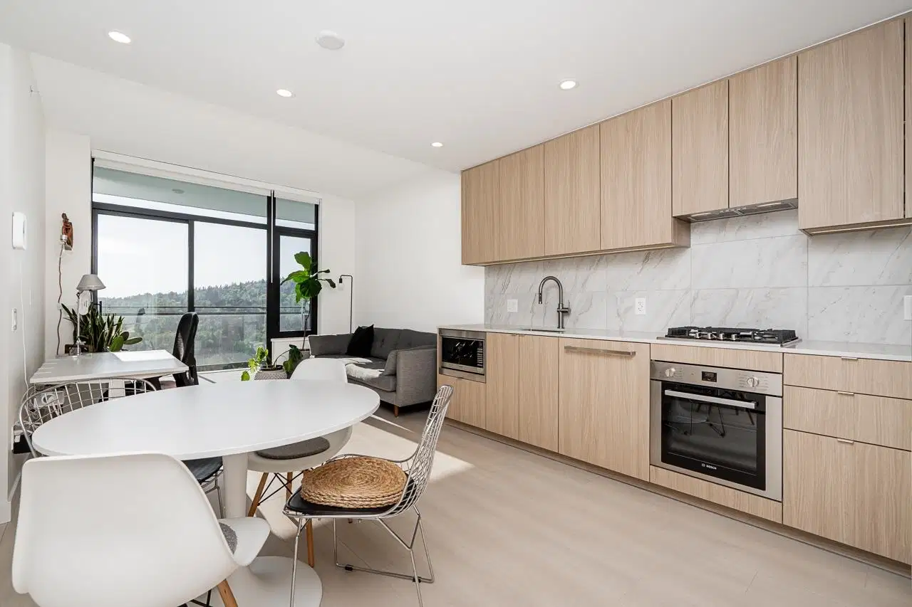 #1603 – 626 Claremont Street