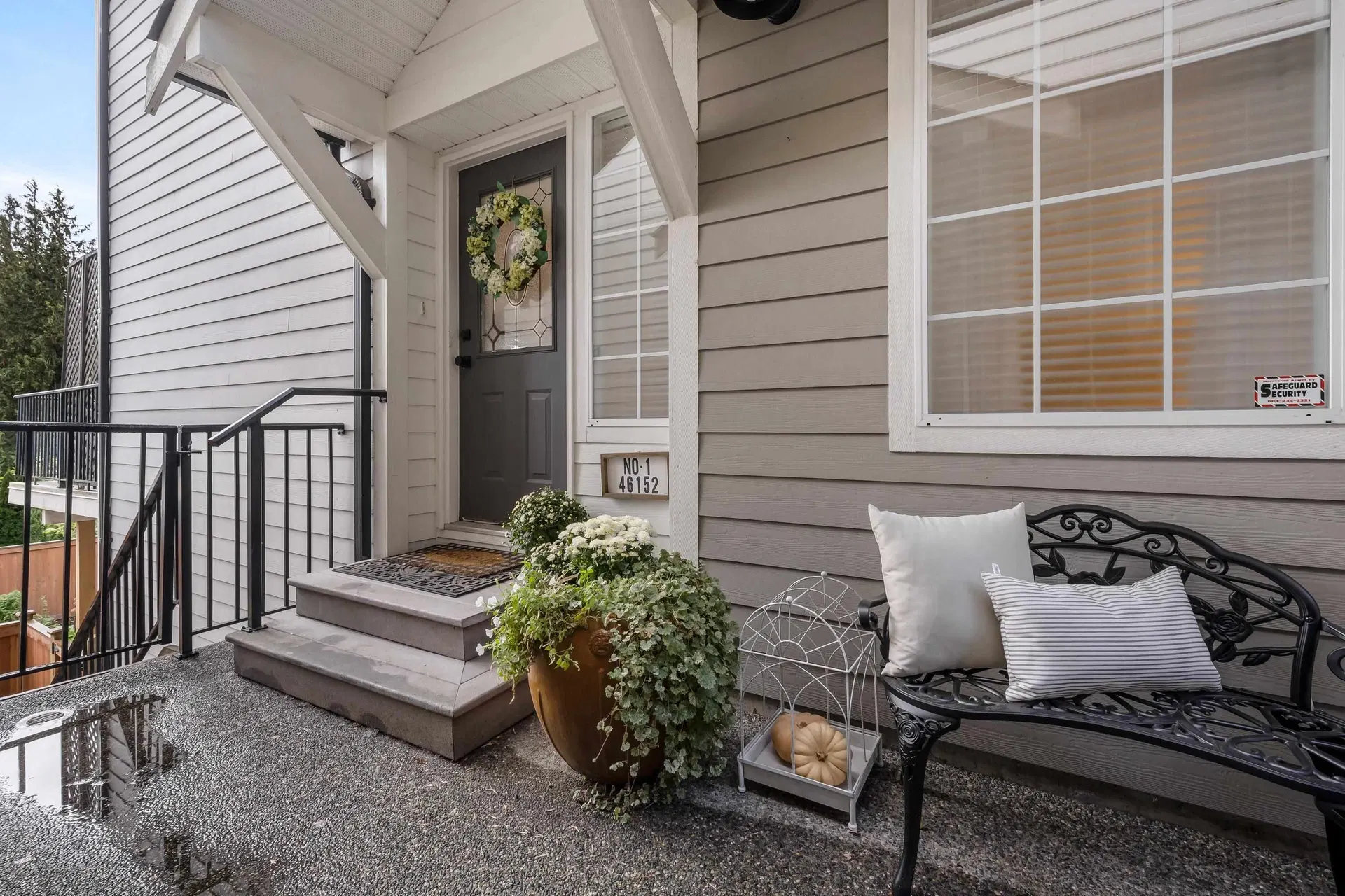 Photo 3 of 40 at #1 – 46152 Stoneview Drive