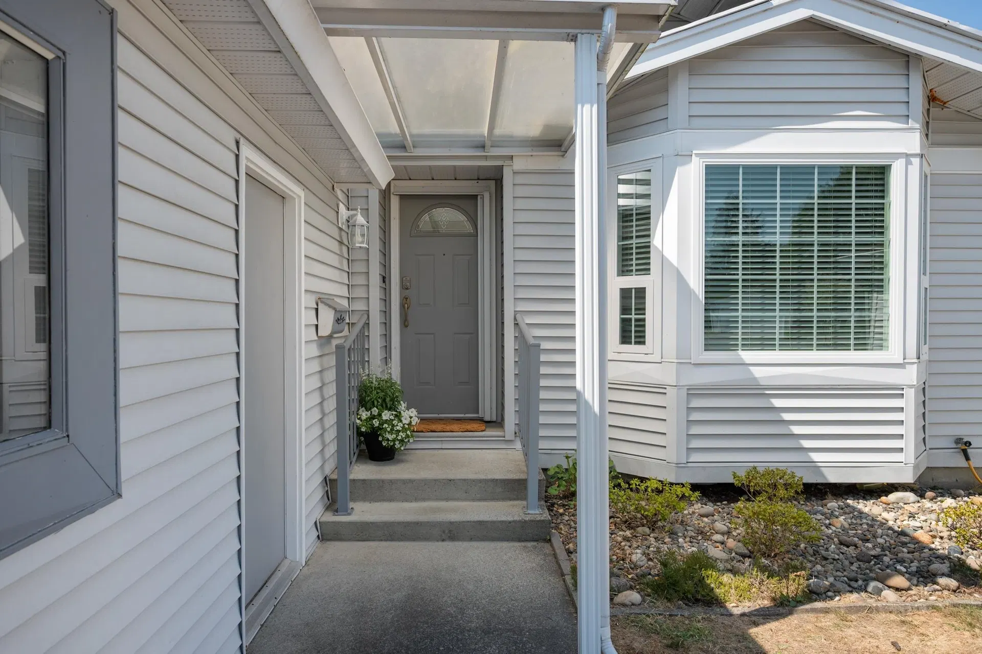 Photo 5 of 40 at 5379 Regatta Way