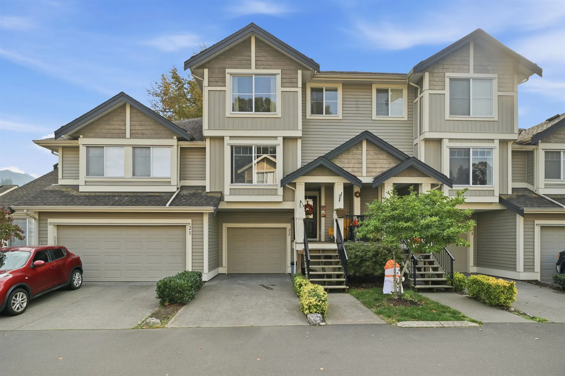 Photo 2 of 39 at #22 – 45550 Shawnigan Crescent