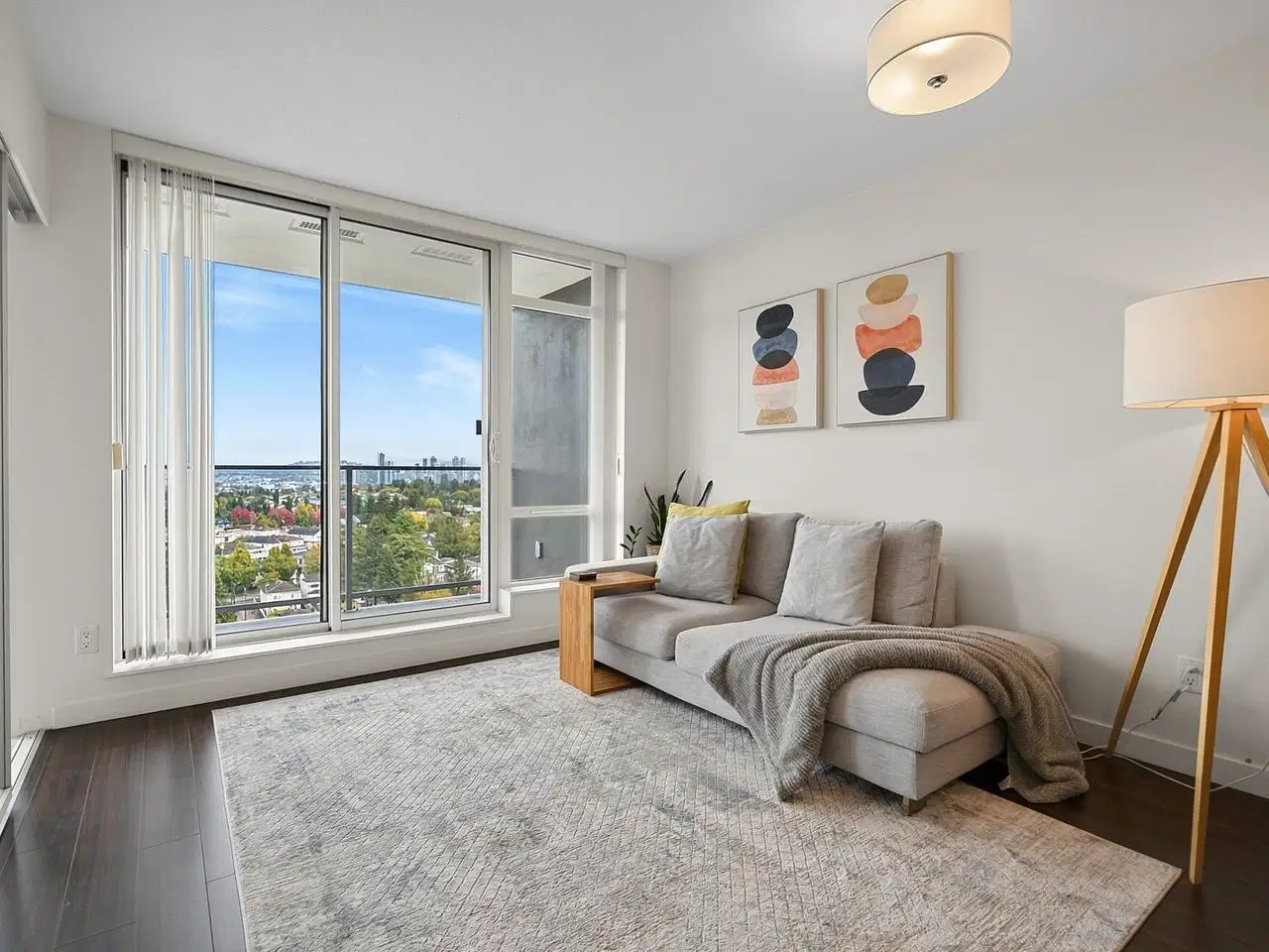#1903 – 4815 Eldorado Mews