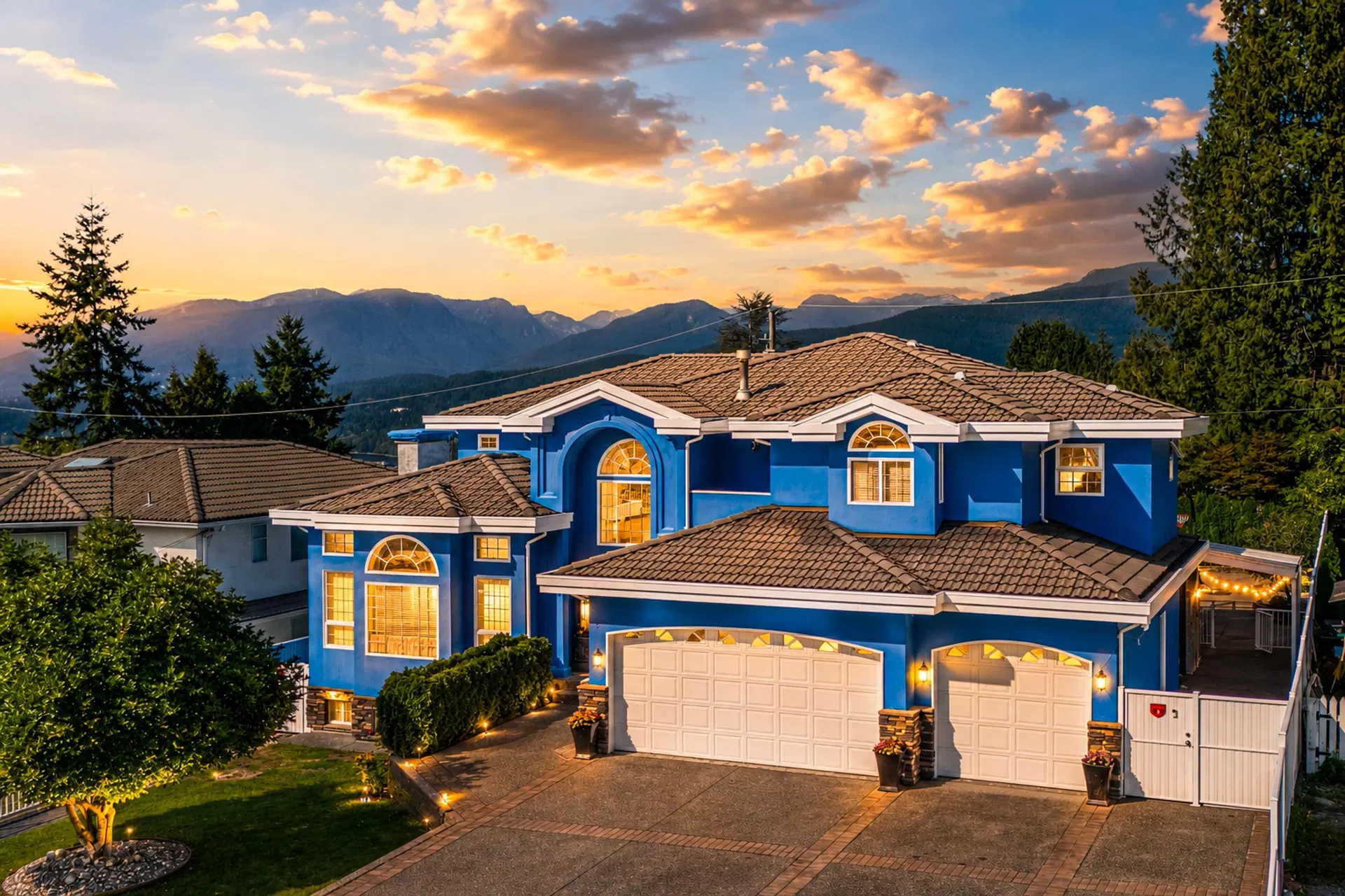 7287 Pandora Street