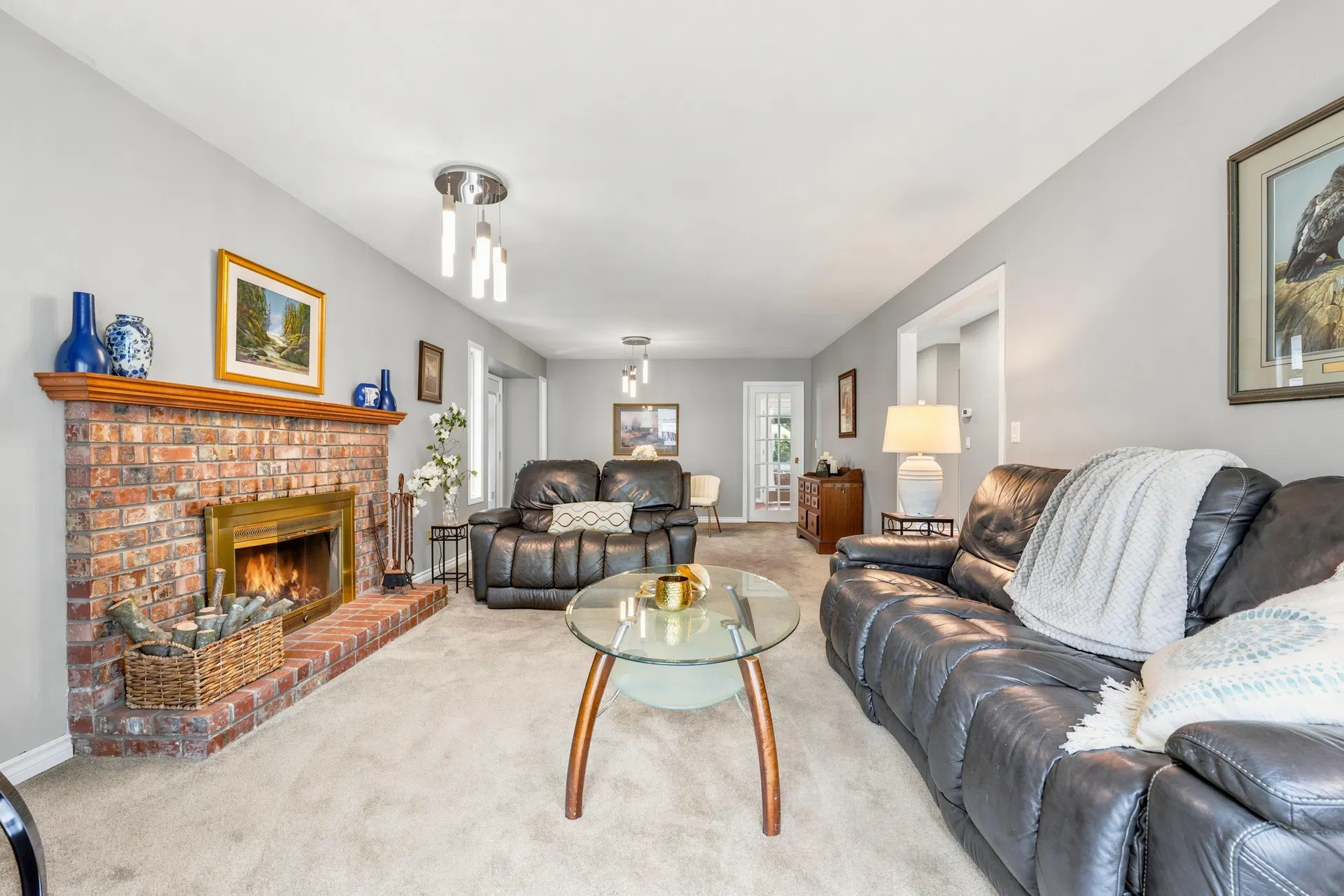 Photo 4 of 32 at 15429 95 Avenue