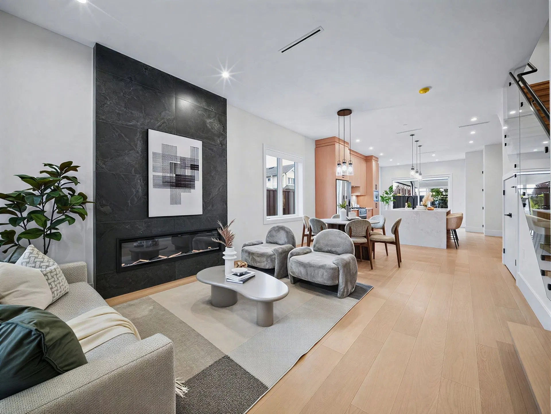 Photo 4 of 32 at #2 – 6991 Kerr Street