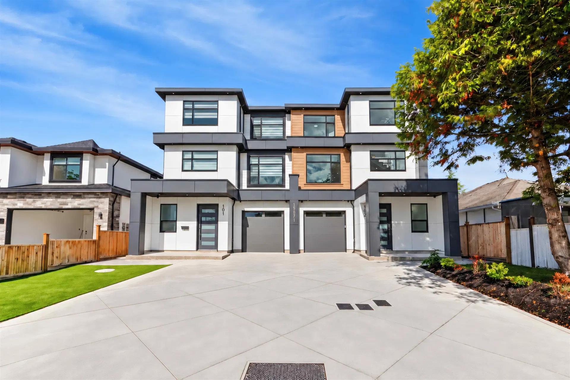 Photo 2 of 40 at #102 – 15371 94 Avenue