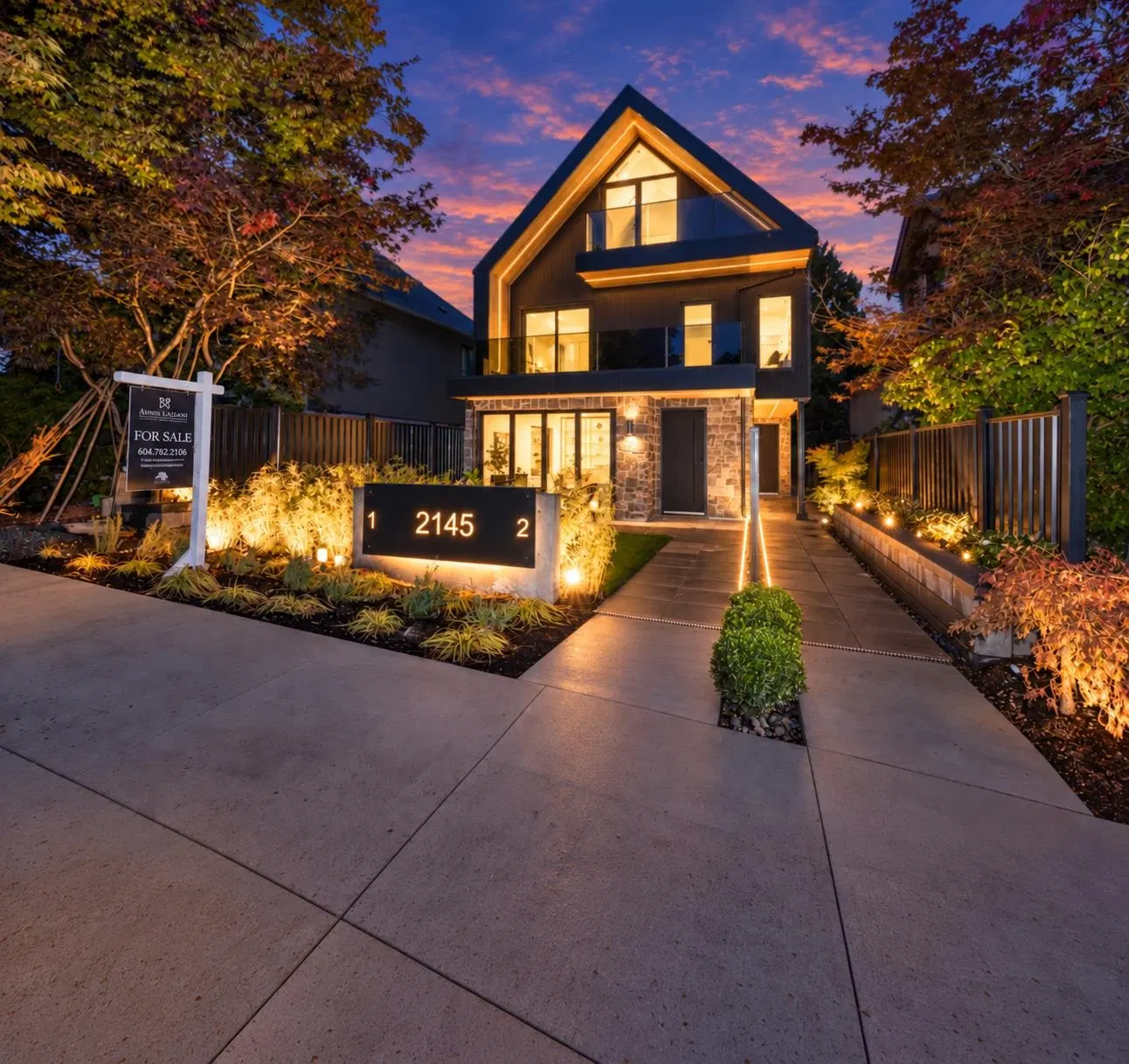 #1 – 2145 Napier Street