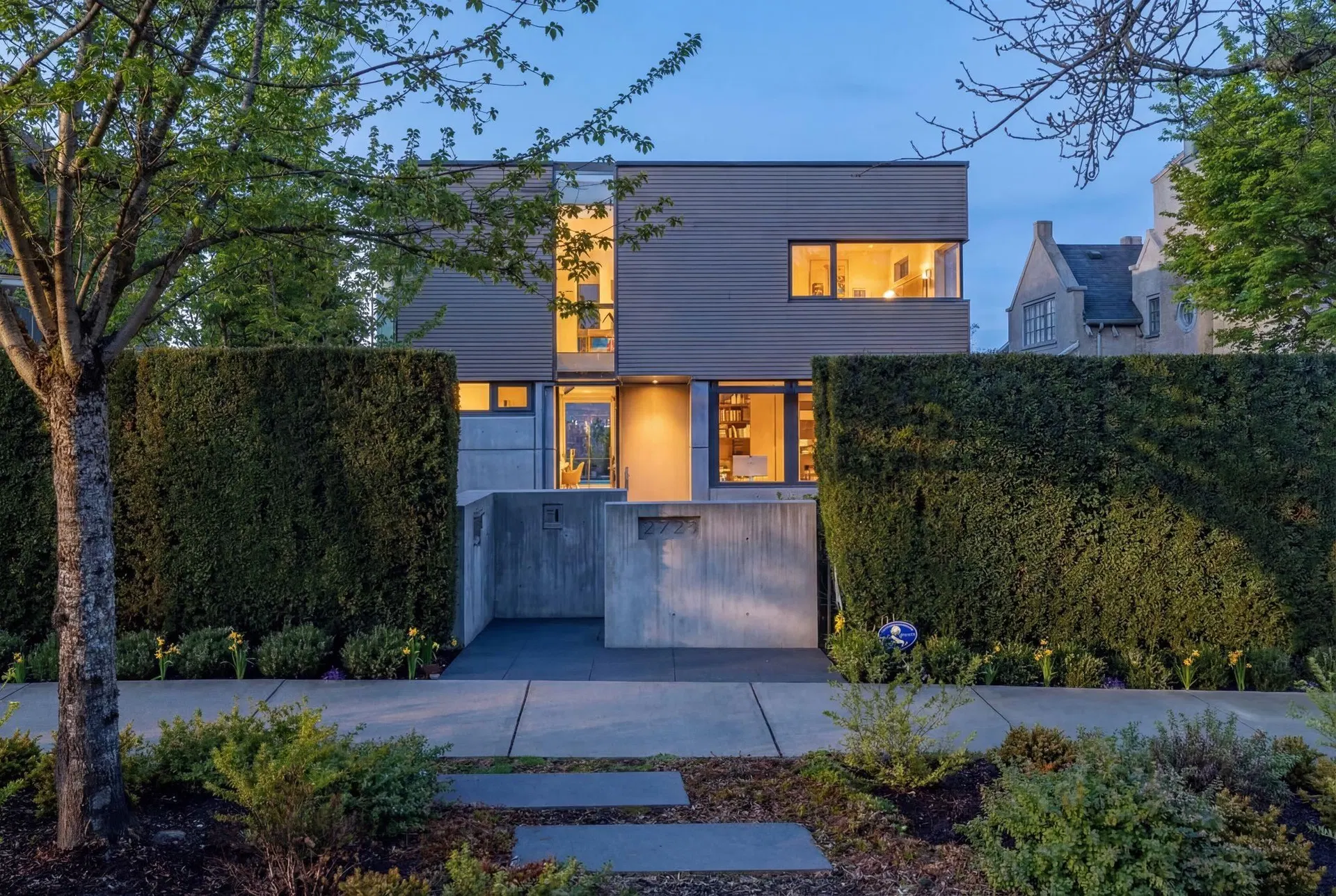 Photo 1 of 40 at 2723 W 30th Avenue