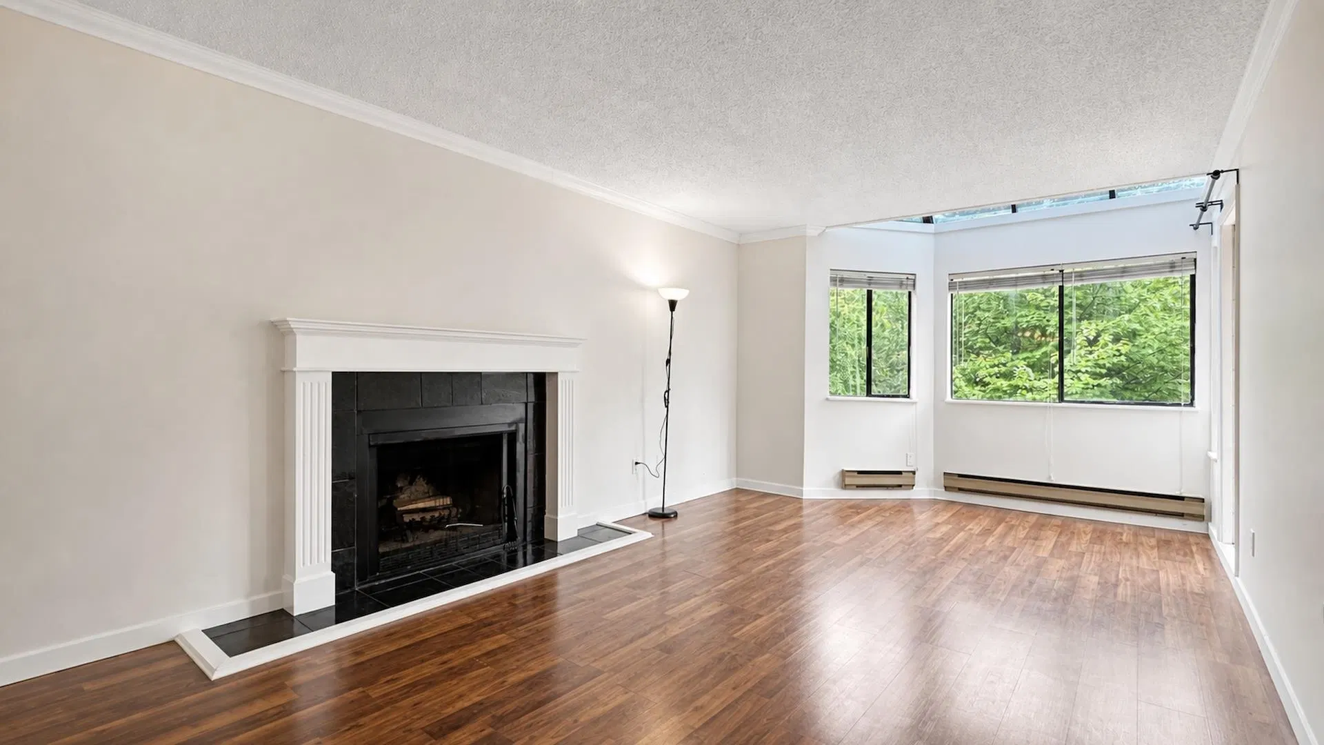 Photo 3 of 21 at #314 – 9584 Manchester Drive