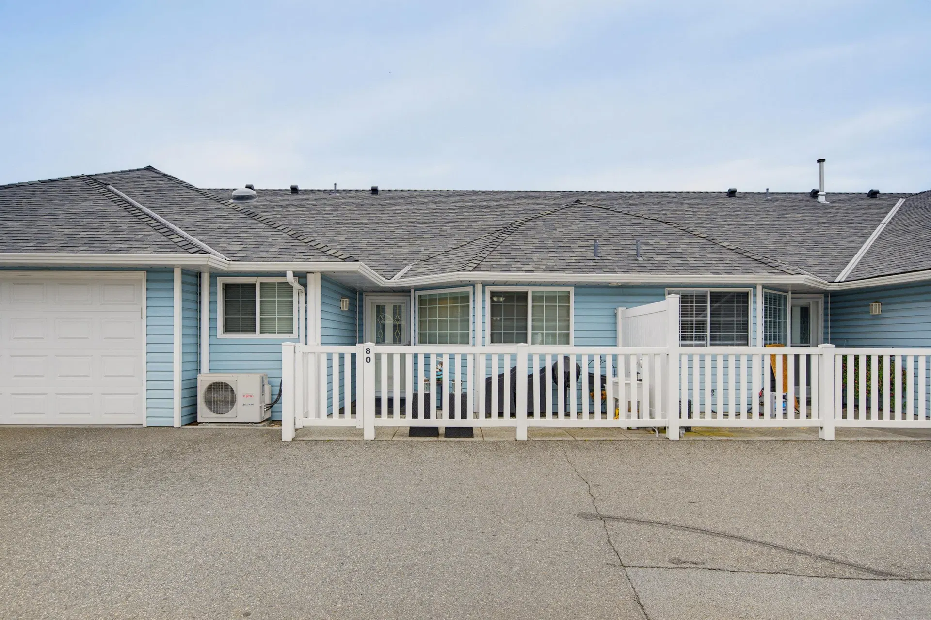 Photo 2 of 39 at #80 – 1450 Mccallum Road