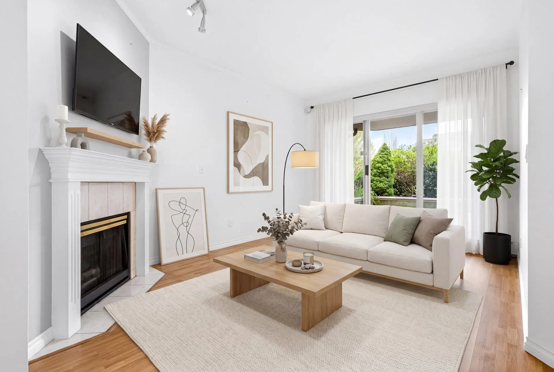 Photo 2 of 36 at #125 – 2109 Rowland Street