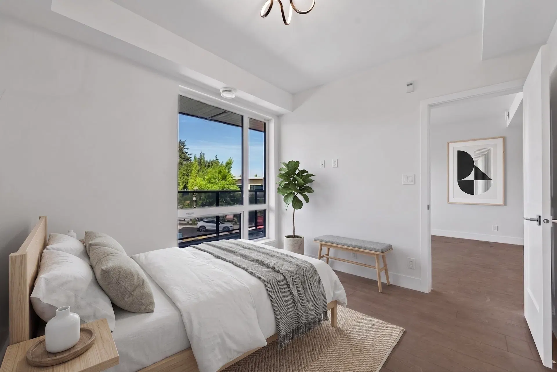 Photo 4 of 29 at #311 – 2233 156 Street