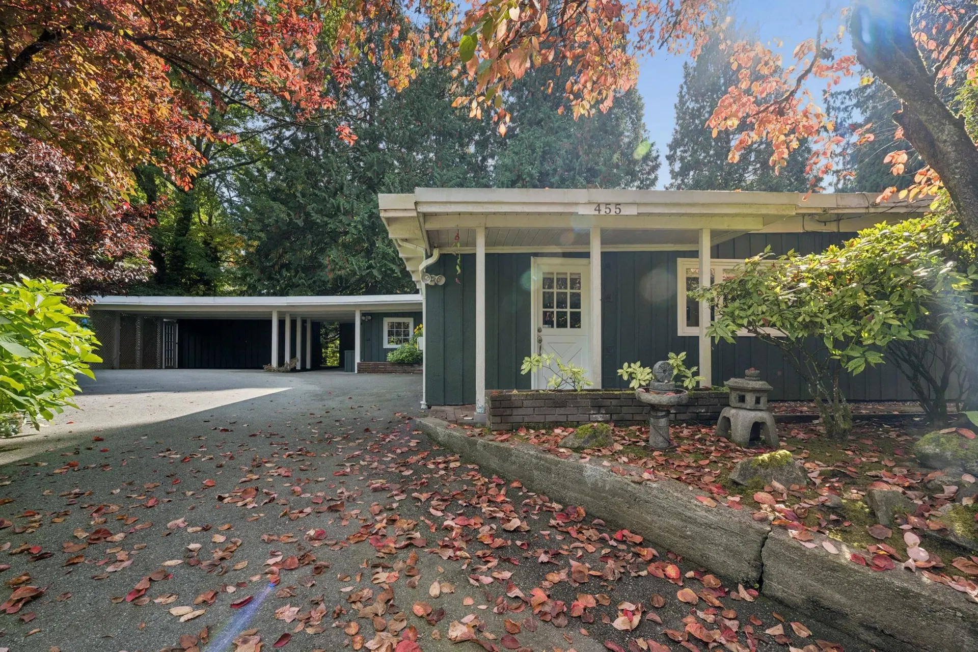 Photo 1 of 40 at 455 Macbeth Crescent
