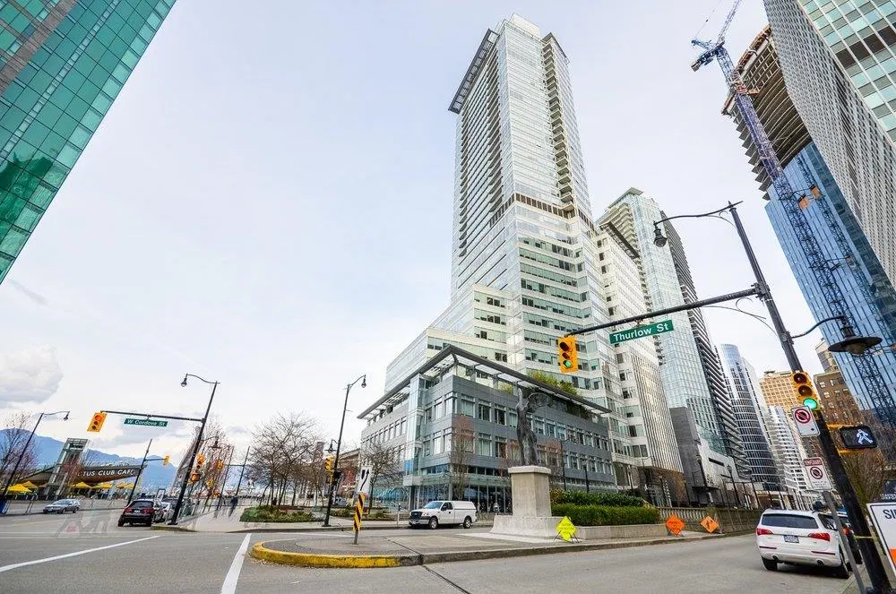 #3304 – 1077 Cordova Street