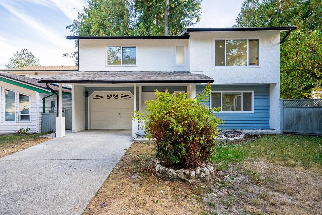 Photo 3 of 37 at 6738 128b Street