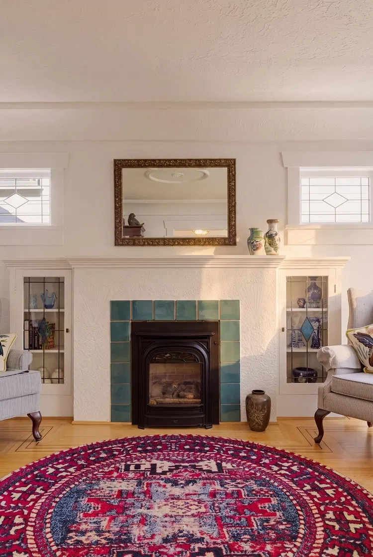 Photo 4 of 39 at 1955 E 8th Avenue