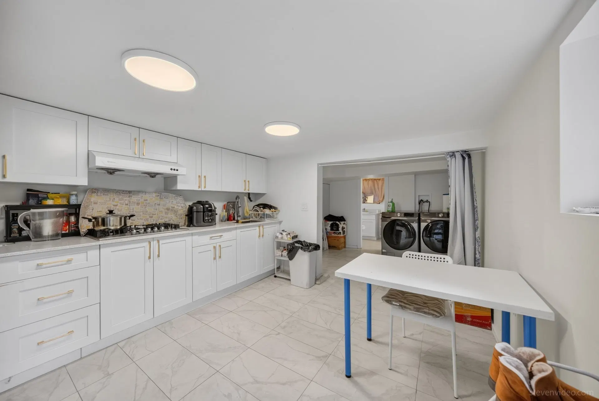 Photo 2 of 10 at BSMT – 38XX 20th Street