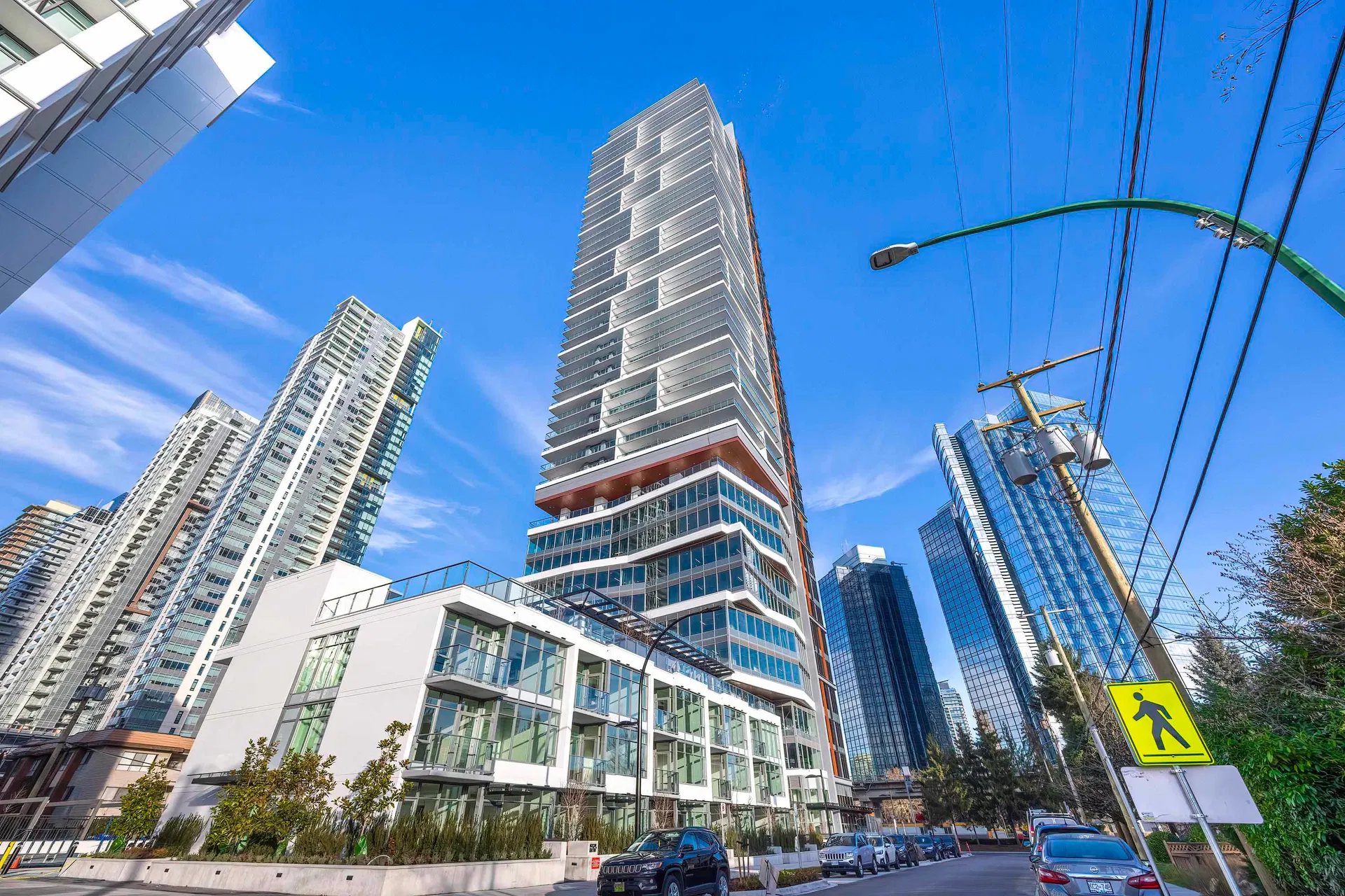 #2505 – 6511 Sussex Avenue