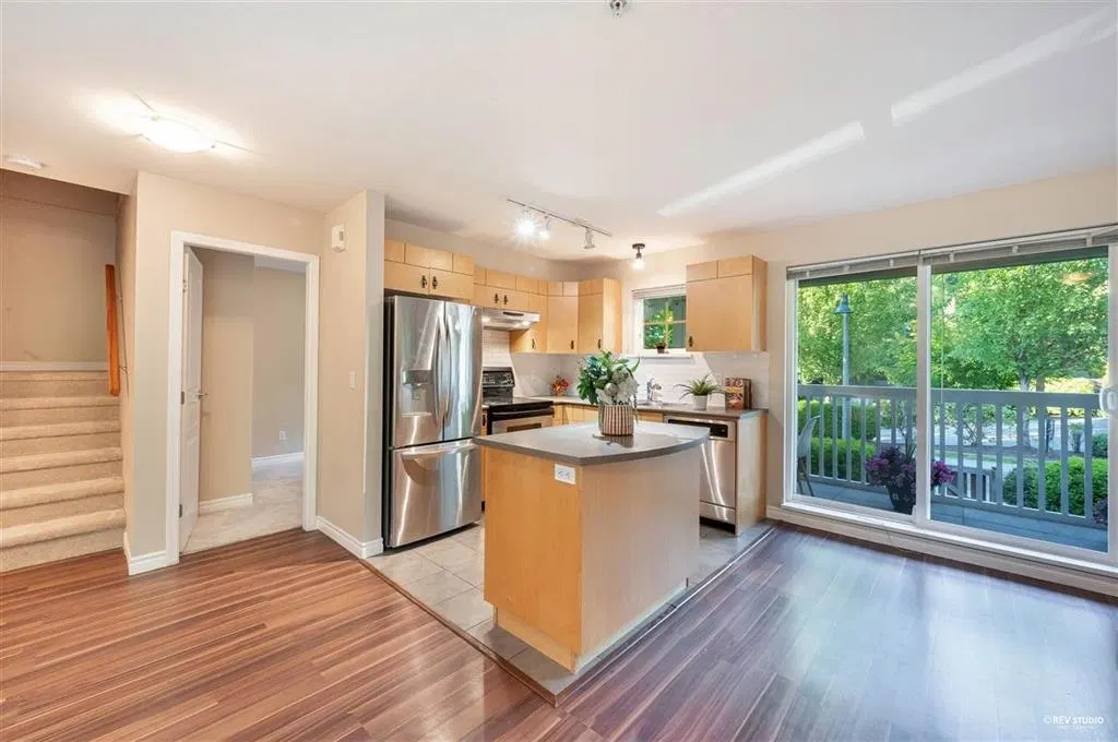 Photo 2 of 28 at #17 – 7488 Southwynde Avenue