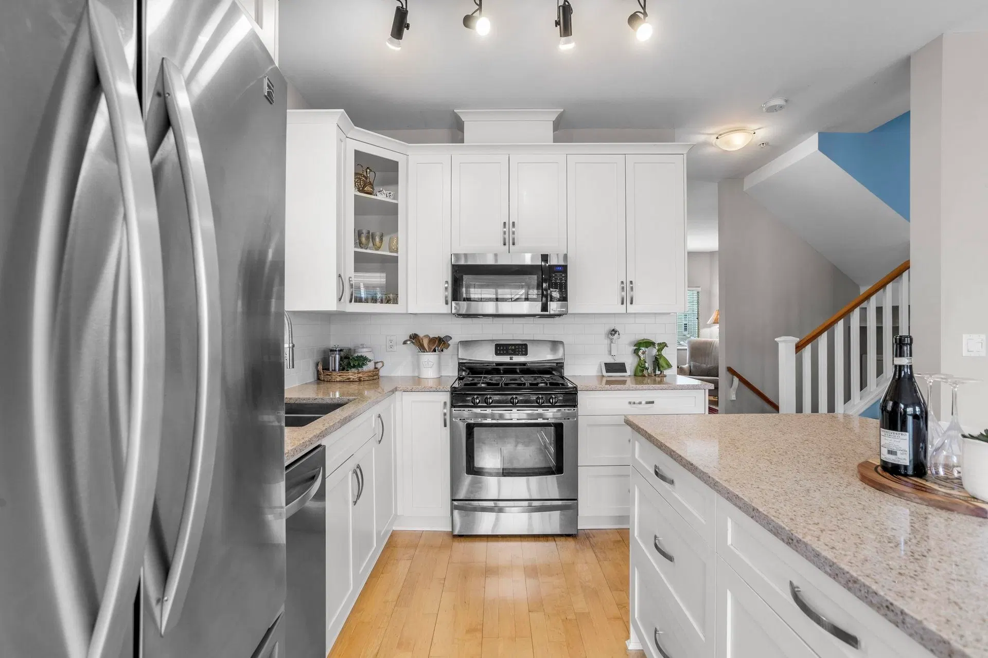 Photo 3 of 34 at #32 – 1108 Riverside Close