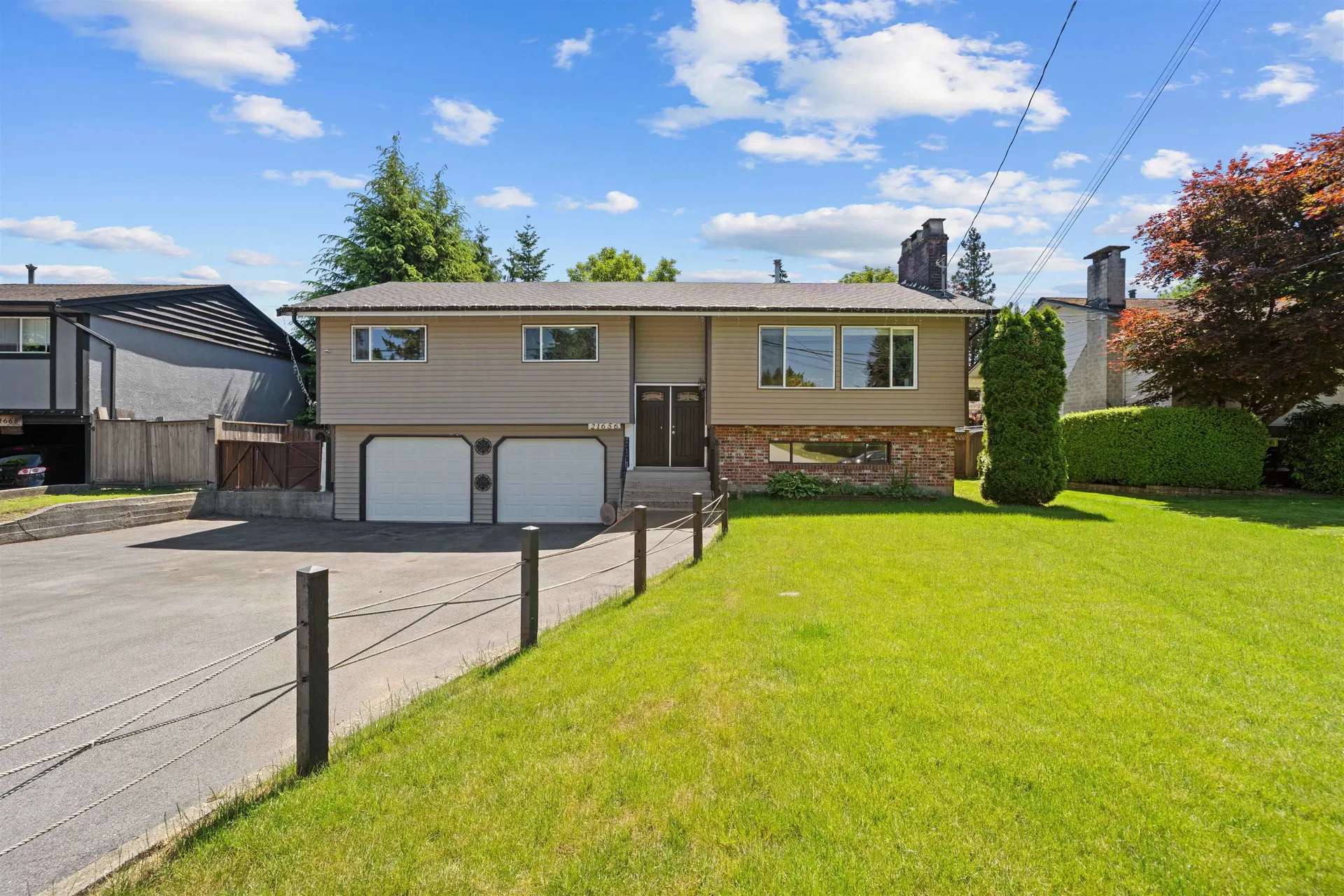 Photo 1 of 33 at 21656 Donovan Avenue
