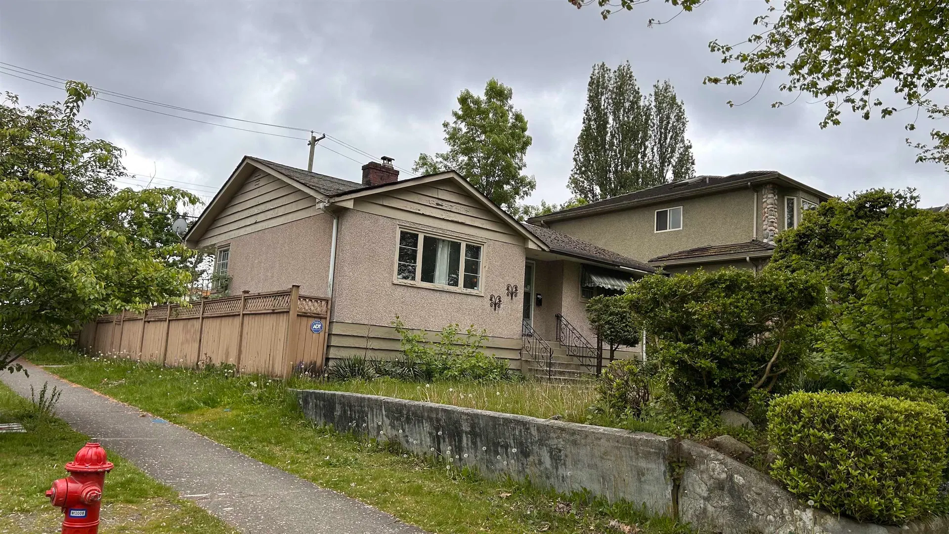 2306 Rupert Street