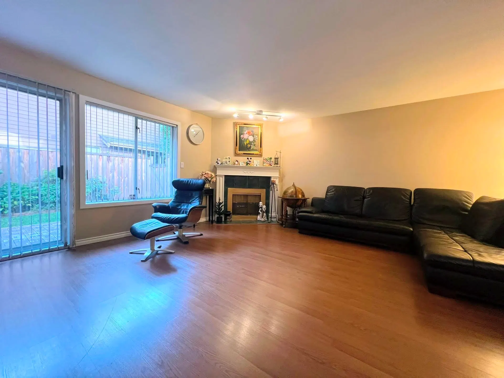 Photo 5 of 16 at #2 – 8411 Saunders Road