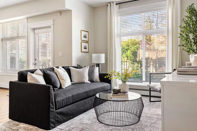 #514 – 11035 Ravine Road