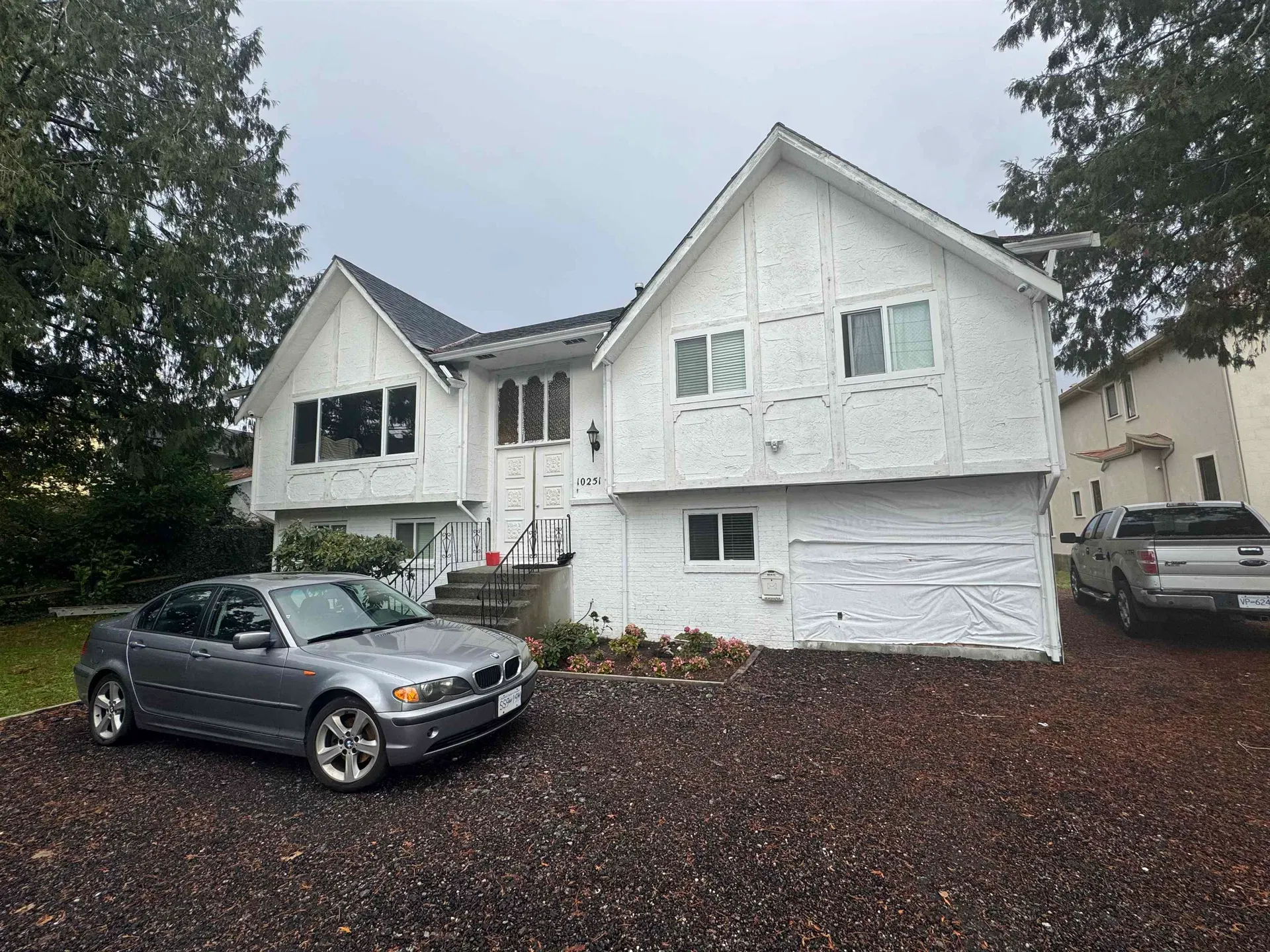Photo 1 of 6 at 10251 Blundell Road