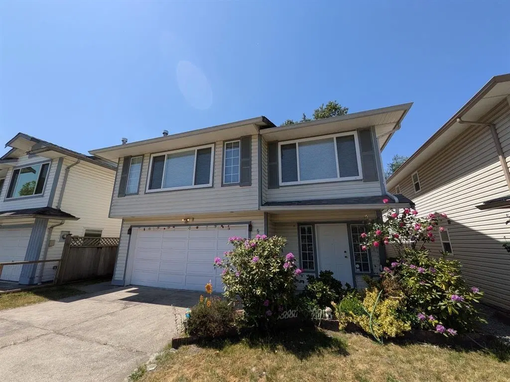 Photo 1 of 31 at 5531 Oliver Drive