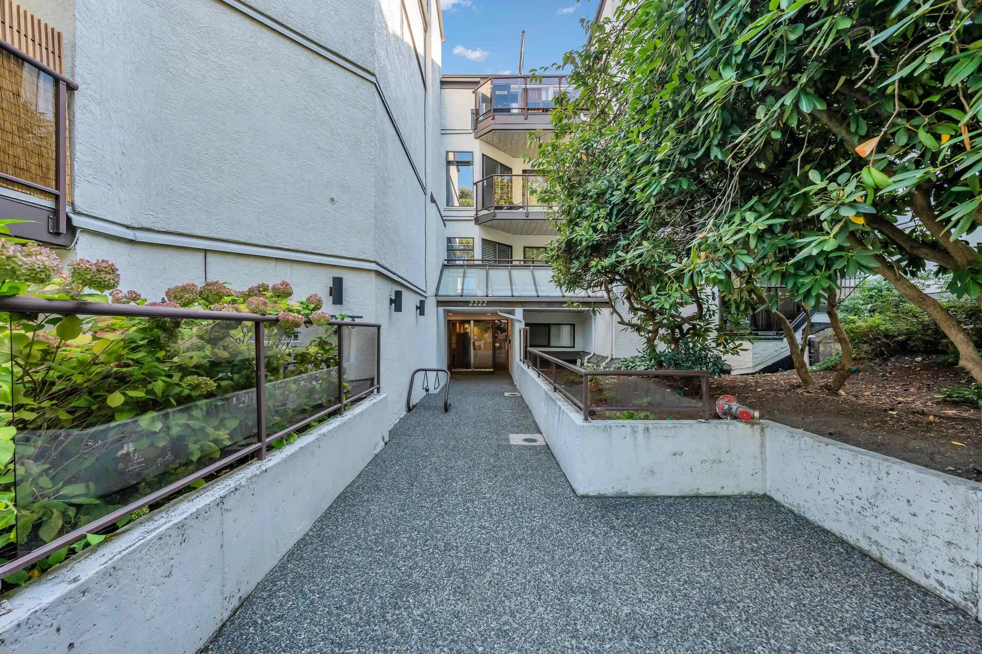 #110 – 2222 Prince Edward Street