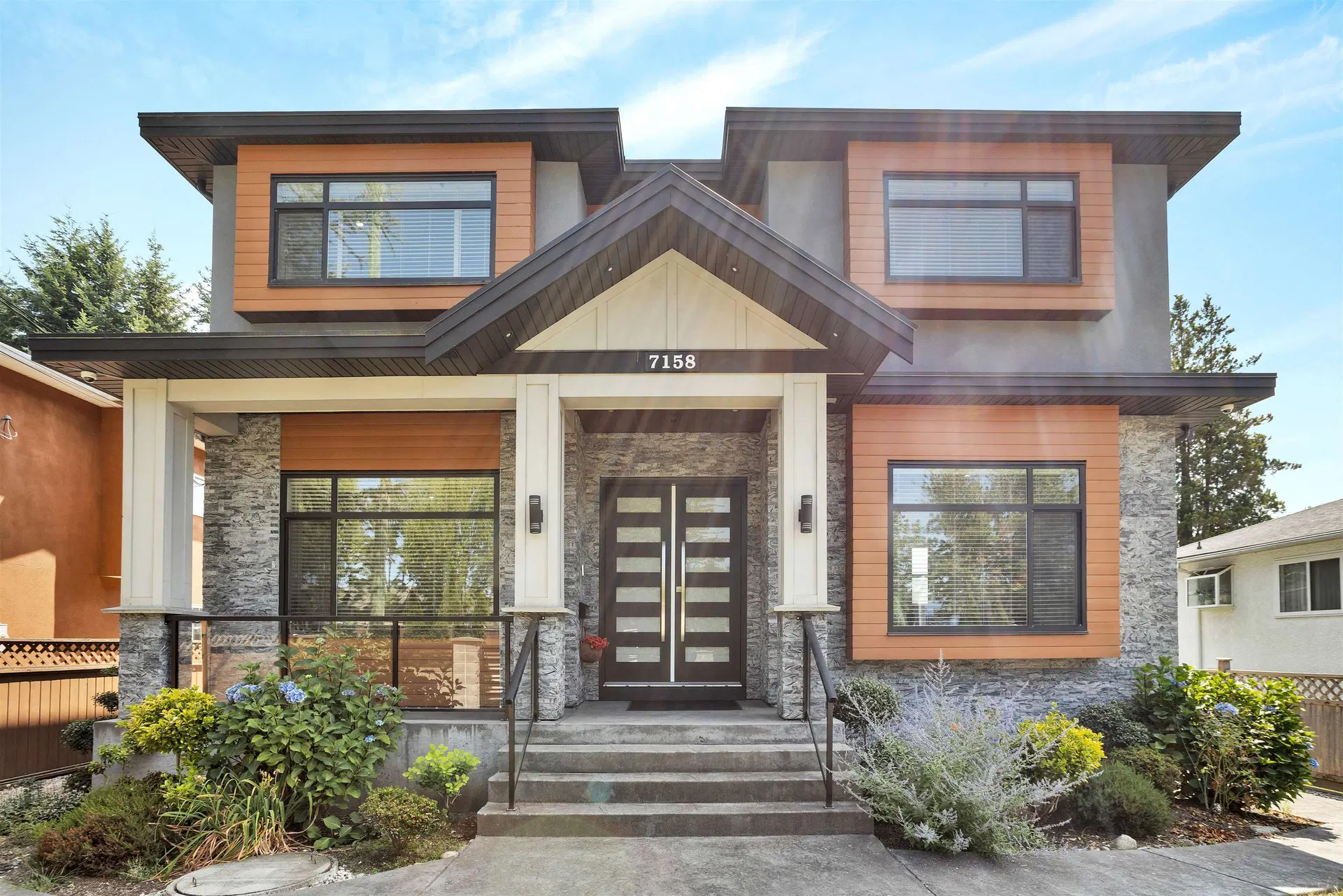 7158 Hastings Street