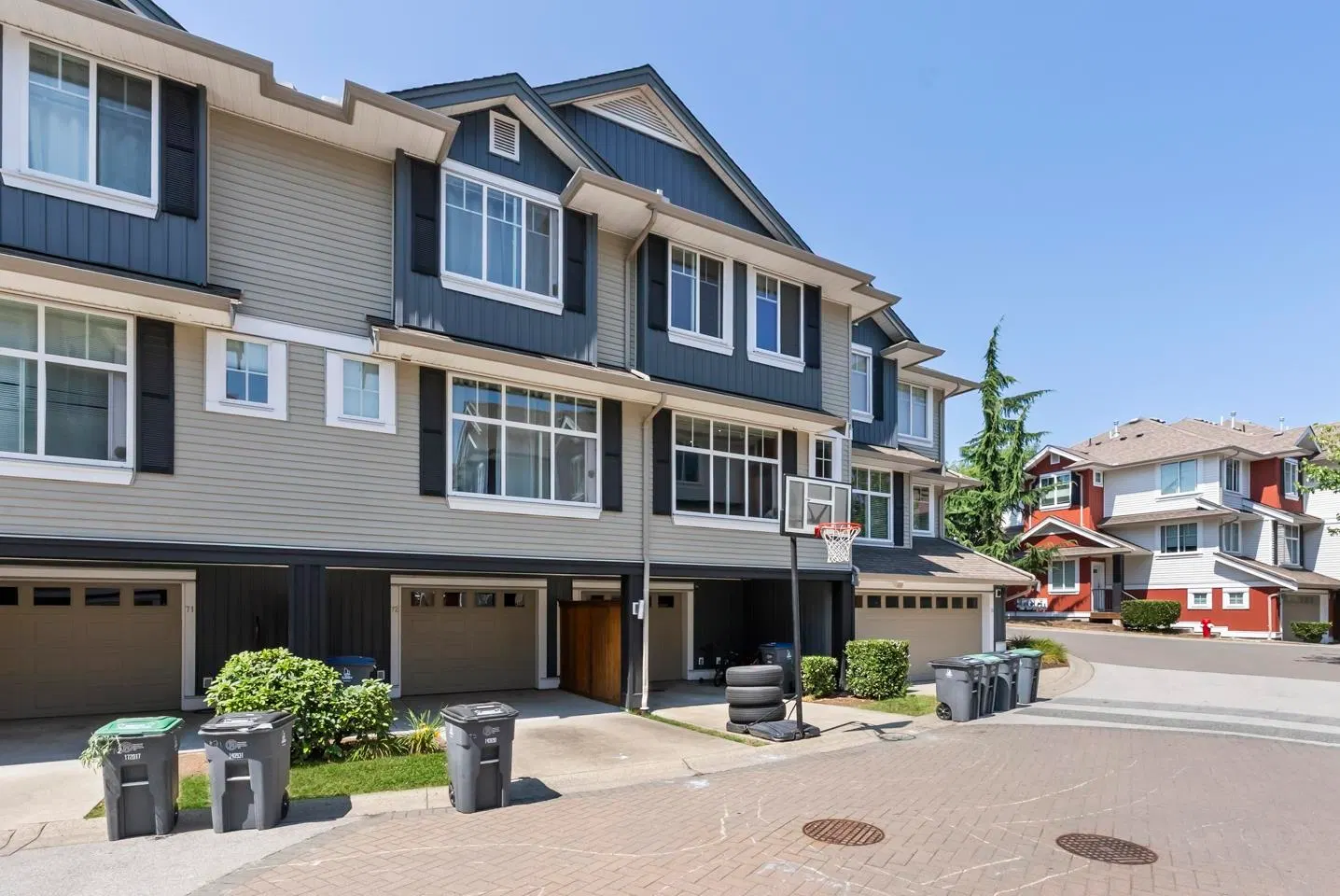 Photo 1 of 40 at #73 – 6956 193 Street