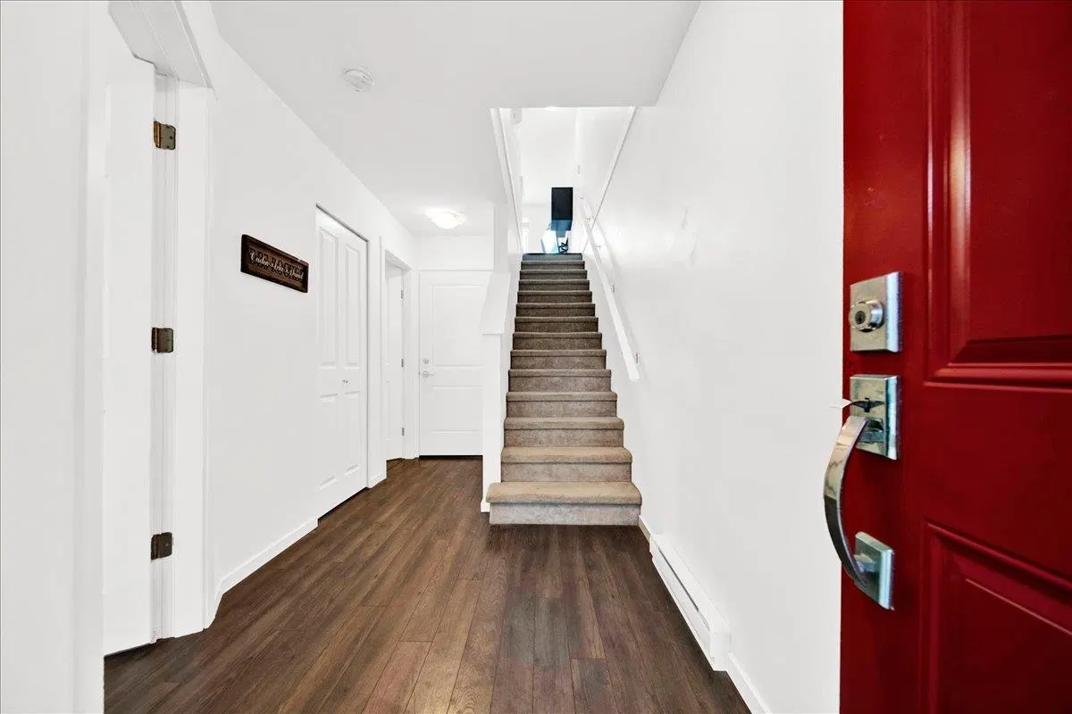 Photo 3 of 33 at #105 – 15340 Guildford Drive