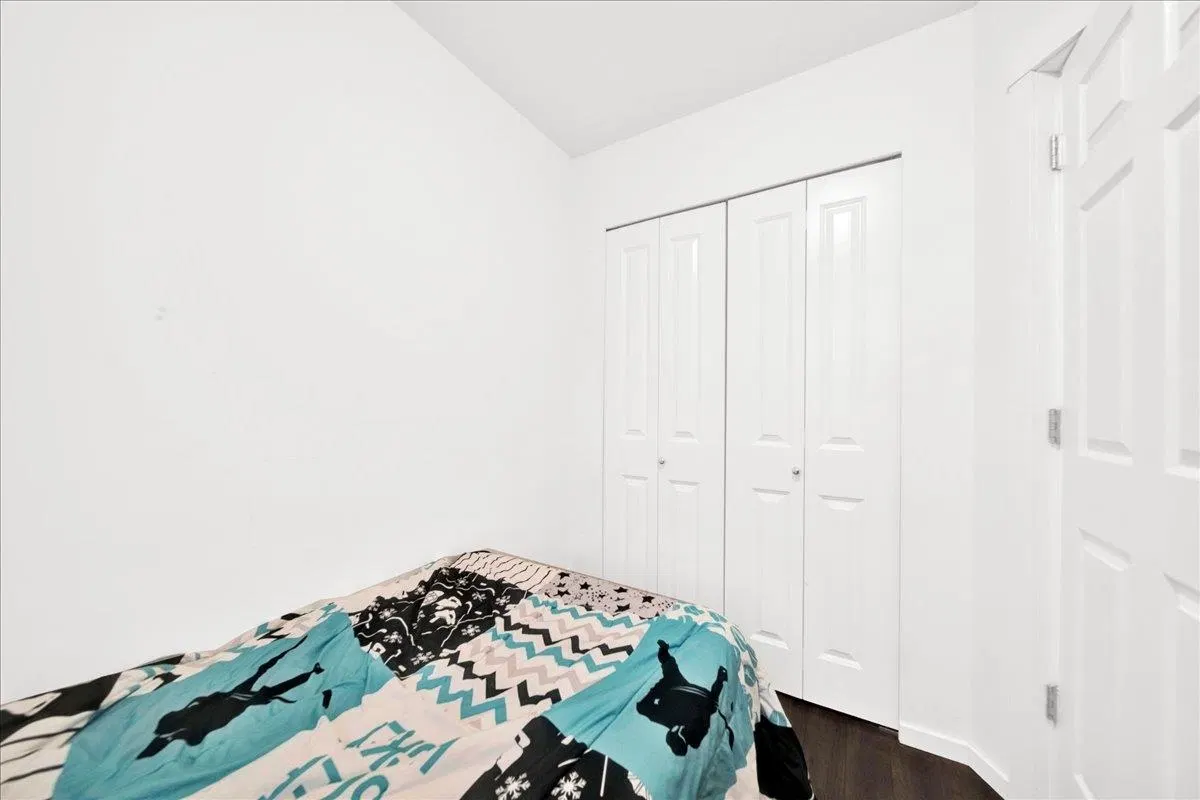 Photo 5 of 33 at #105 – 15340 Guildford Drive