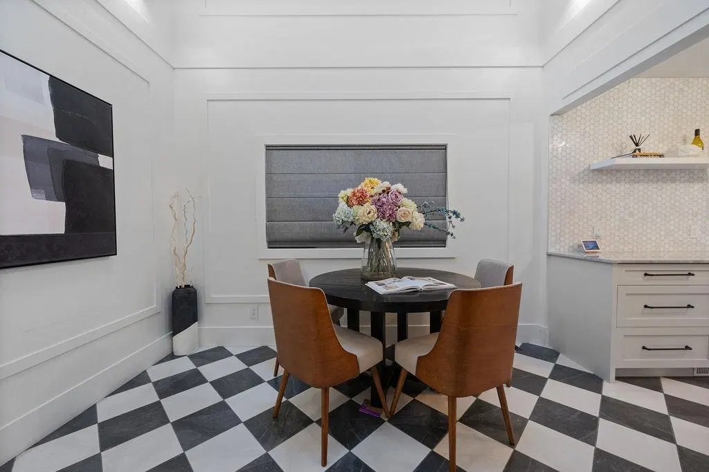 Photo 5 of 14 at 3264 W 38th Avenue