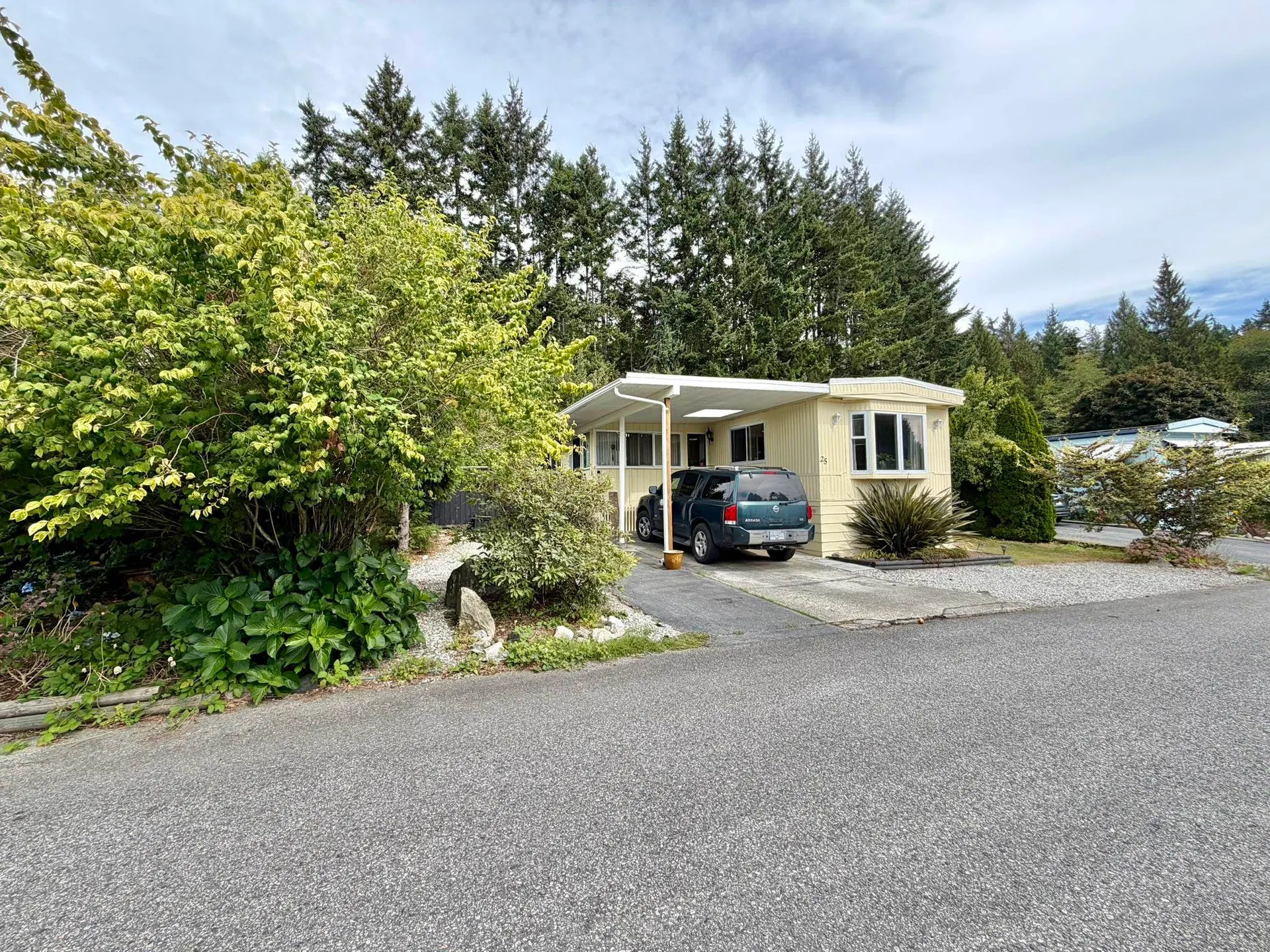 Photo 3 of 29 at #25 – 4116 Browning Road
