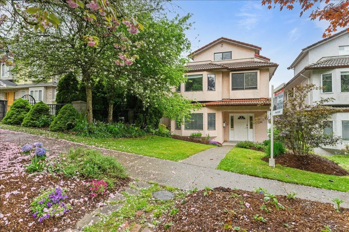 Photo 2 of 40 at 1375 E 18th Avenue