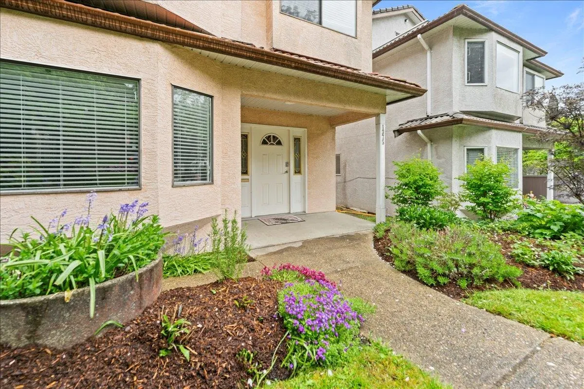 Photo 3 of 40 at 1375 E 18th Avenue
