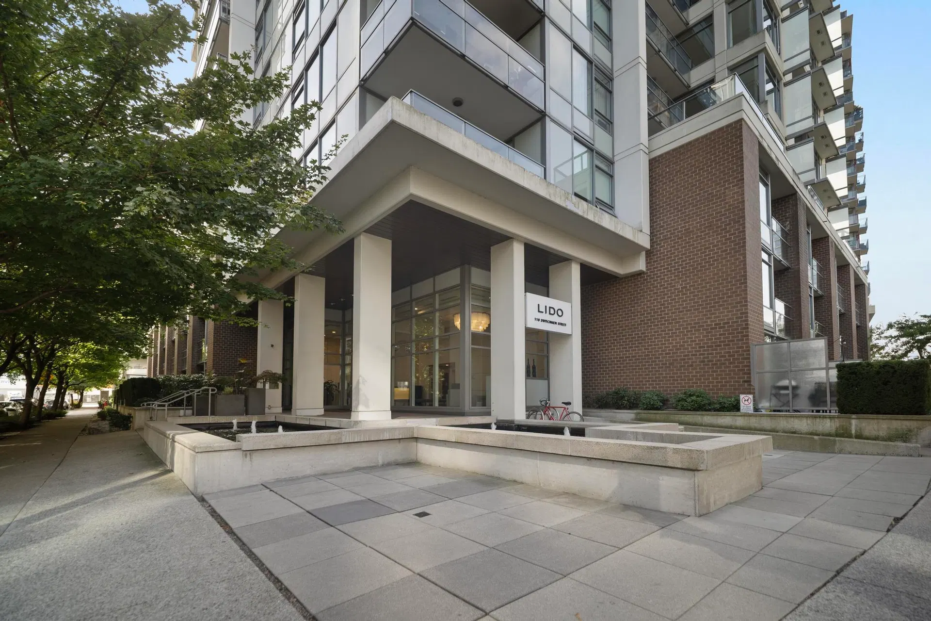 #907 – 110 Switchmen Street