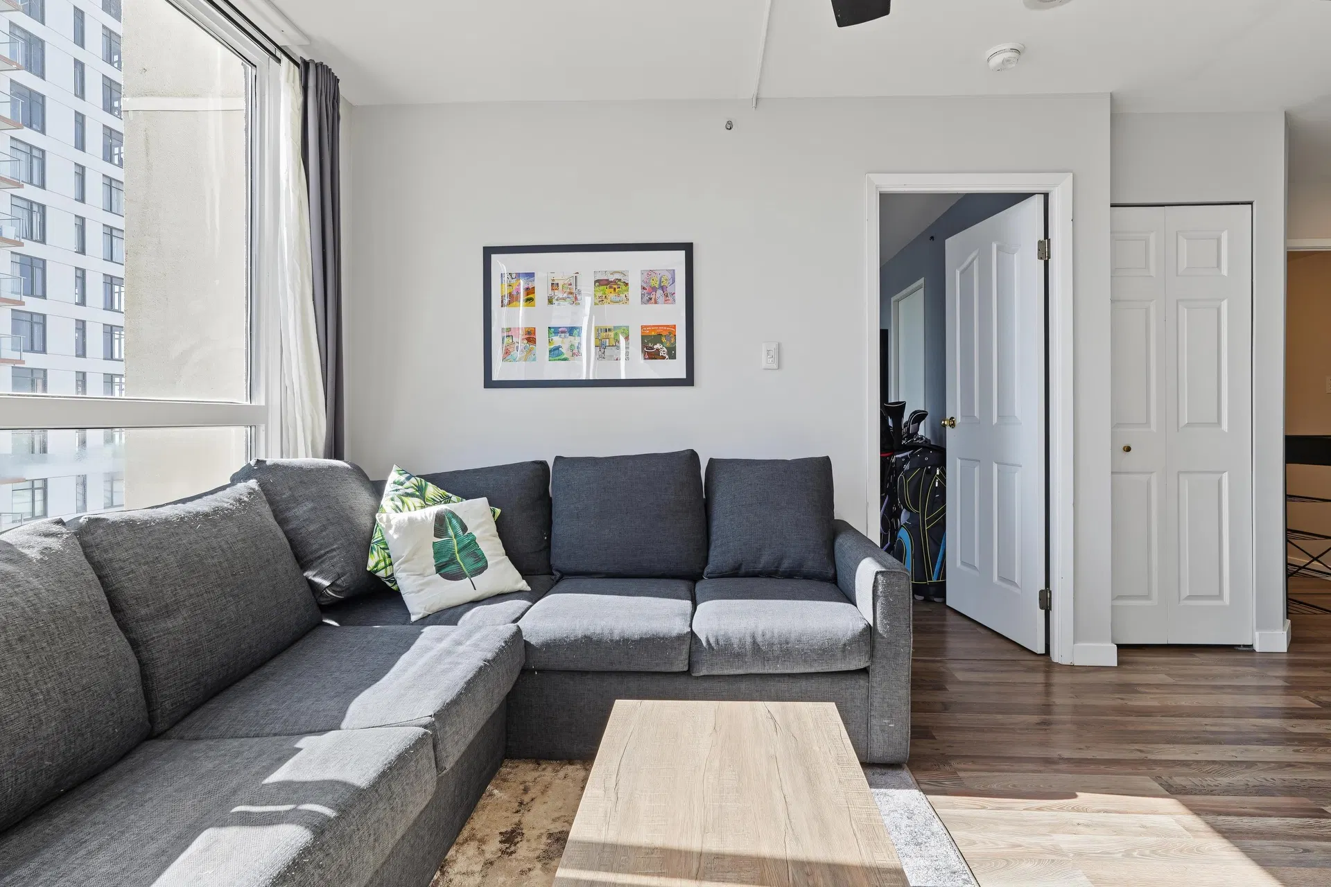 Photo 3 of 26 at #1105 – 55 Tenth Street