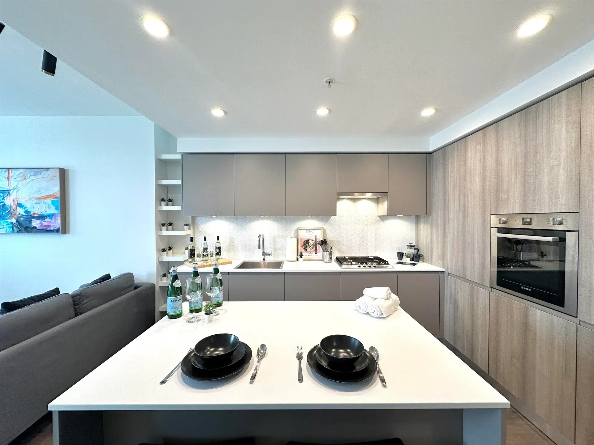#2511 – 3833 Evergreen Place